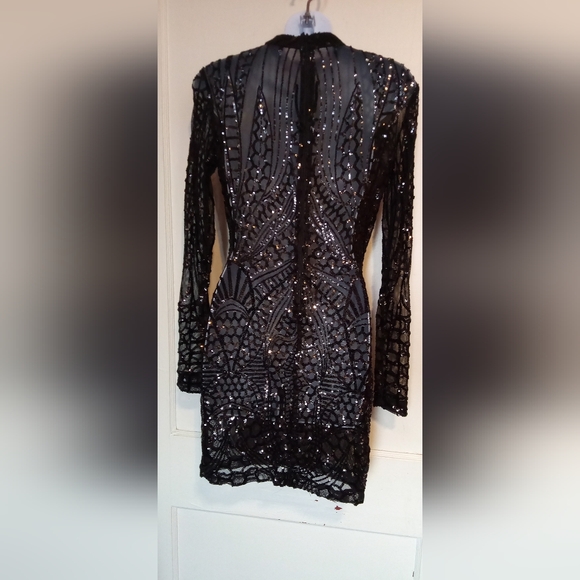 🛍️ BUNDLE ONLY 🛍️Fashion Nova Black Sheer Sequin Long Sleeve Dress - Picture 6 of 9